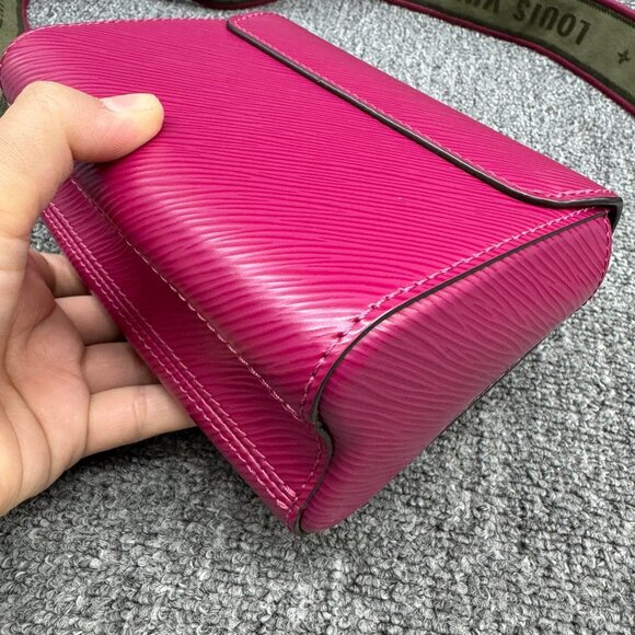 Louis Vuitton Twist Leather Shoulder Bag fbcco1750-102125 - Picture 10 of 16